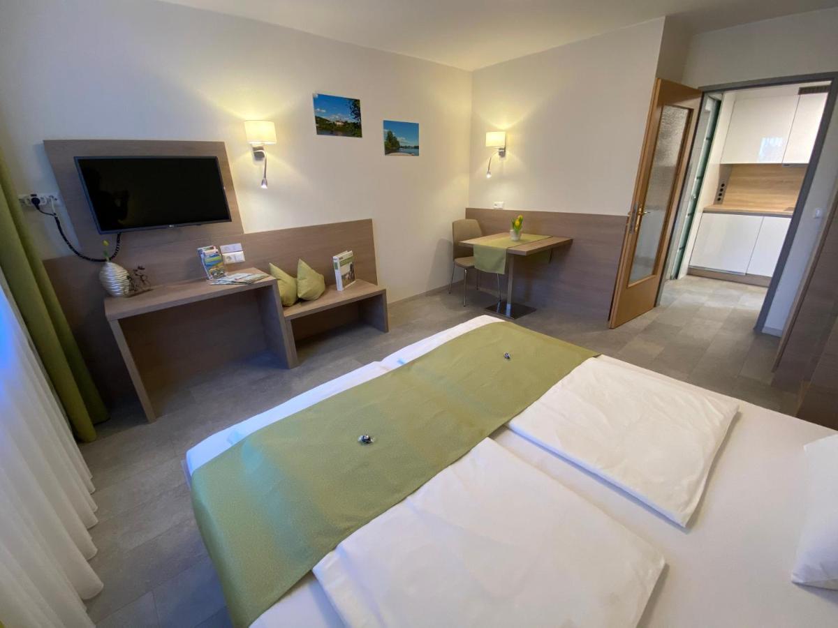 פרסנביוג Privatzimmer Und Ferienwohnungen Leeb מראה חיצוני תמונה