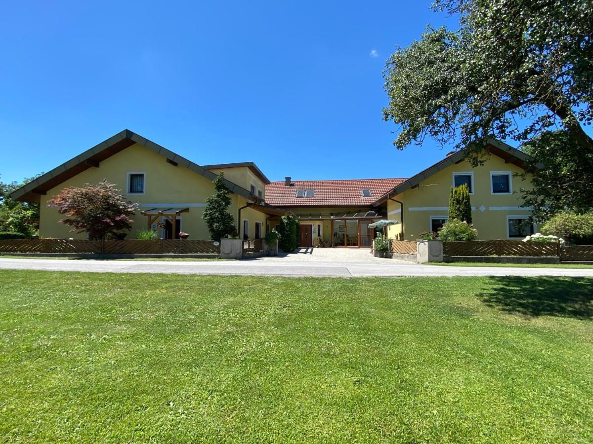 פרסנביוג Privatzimmer Und Ferienwohnungen Leeb מראה חיצוני תמונה