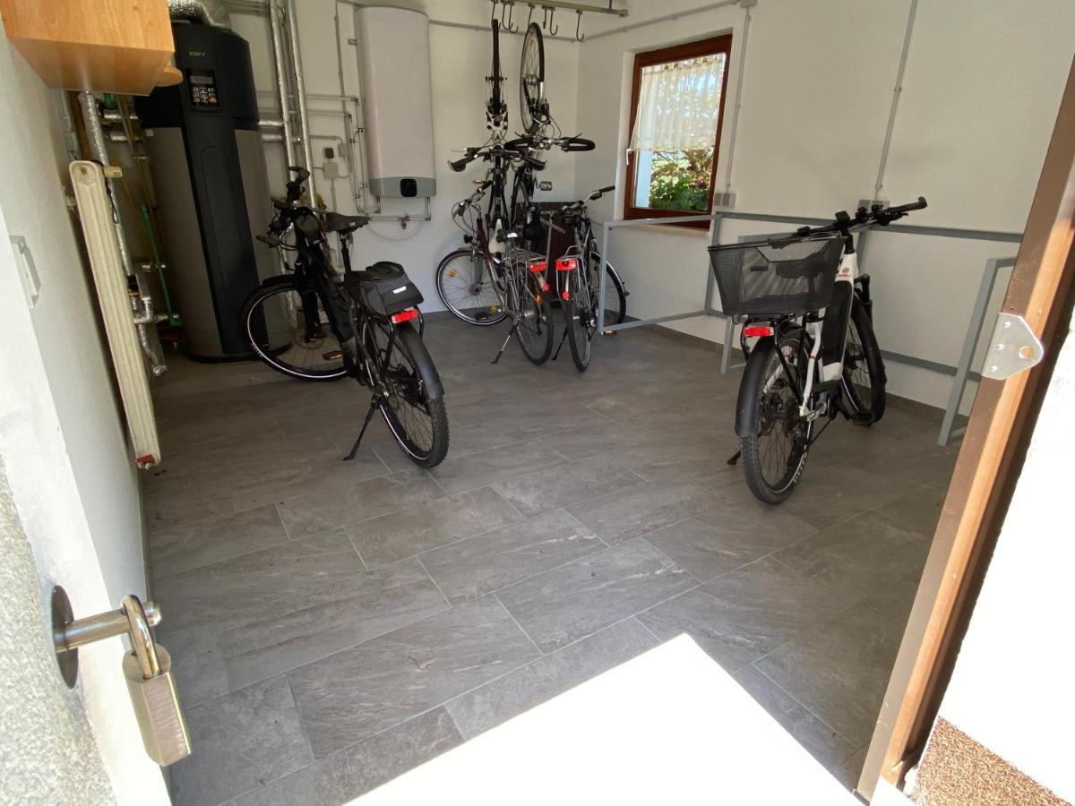 פרסנביוג Privatzimmer Und Ferienwohnungen Leeb מראה חיצוני תמונה