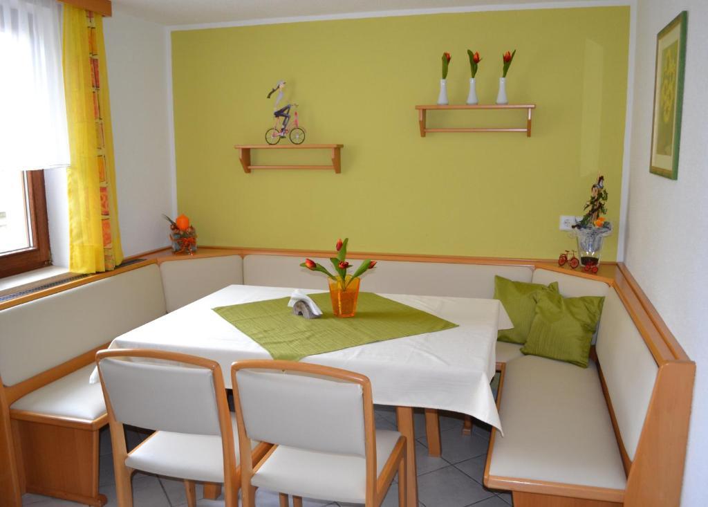 פרסנביוג Privatzimmer Und Ferienwohnungen Leeb מראה חיצוני תמונה