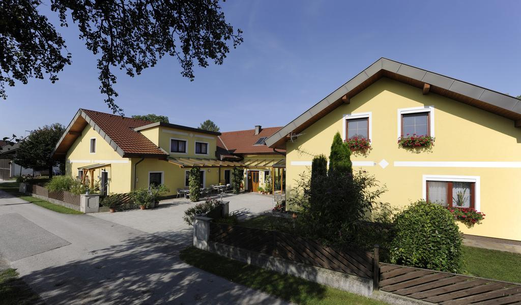 פרסנביוג Privatzimmer Und Ferienwohnungen Leeb מראה חיצוני תמונה