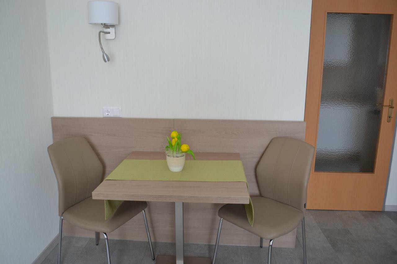 פרסנביוג Privatzimmer Und Ferienwohnungen Leeb מראה חיצוני תמונה